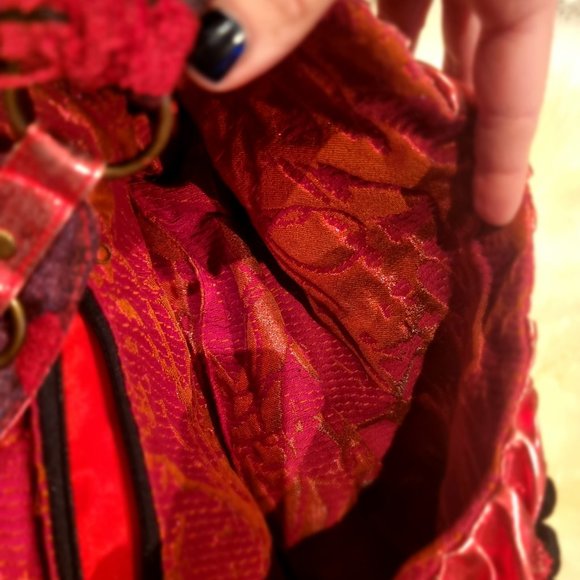 Desigual Cirque du Soleil Red Foil Shoulder Bag - Picture 4 of 6